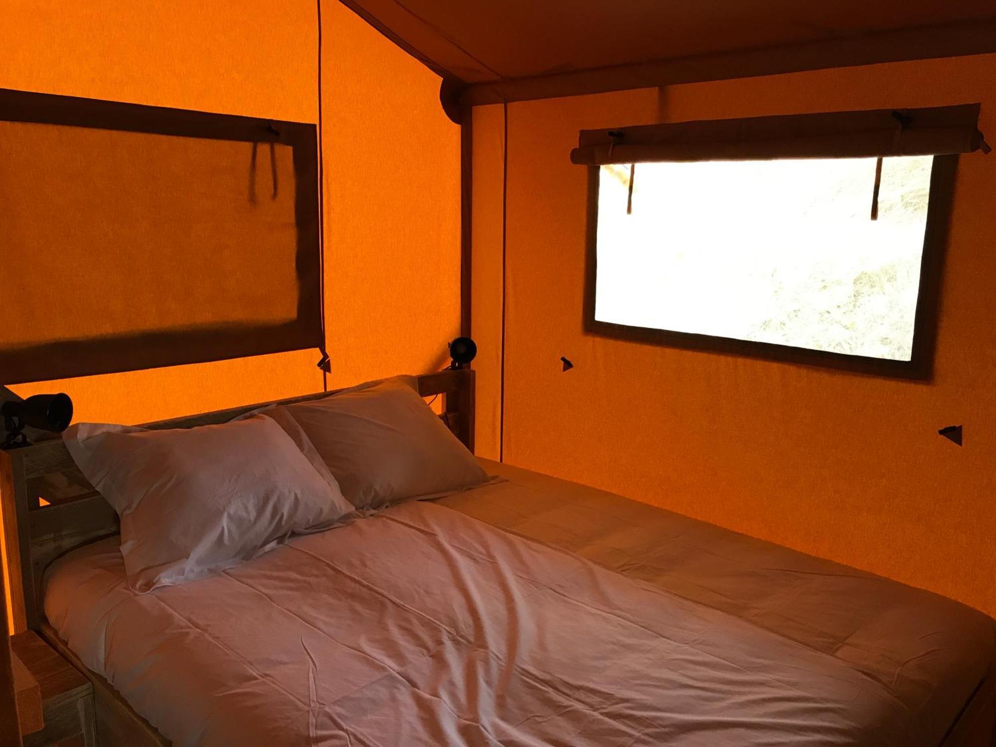 Bungalows - Camping El Solsones Solsona Εξωτερικό φωτογραφία