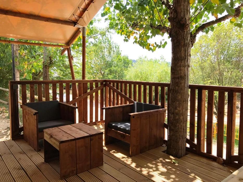 Bungalows - Camping El Solsones Solsona Δωμάτιο φωτογραφία