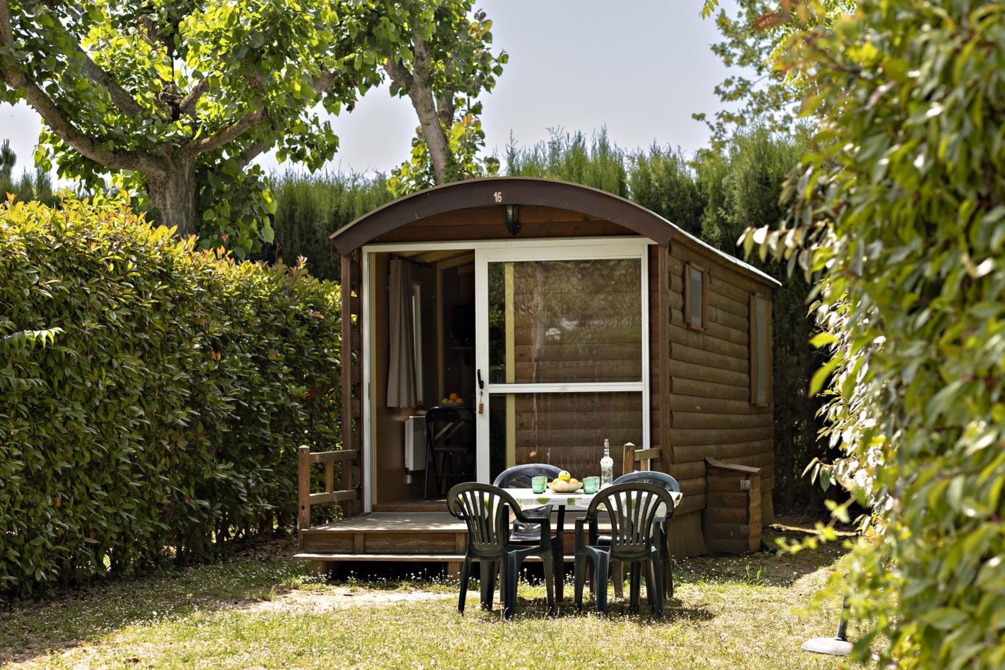 Bungalows - Camping El Solsones Solsona Εξωτερικό φωτογραφία